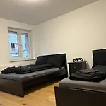 Cozy Center Designer For 10 People * Wiener Neustadt
