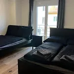 Cozy Center Designer For 10 People * Wiener Neustadt