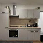 Cozy Center Designer For 10 People Appartamento