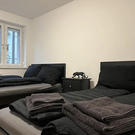 شقة Cozy Center Designer For 10 People
