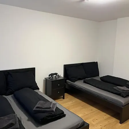 Cozy Center Designer For 10 People وينر نويشتاد