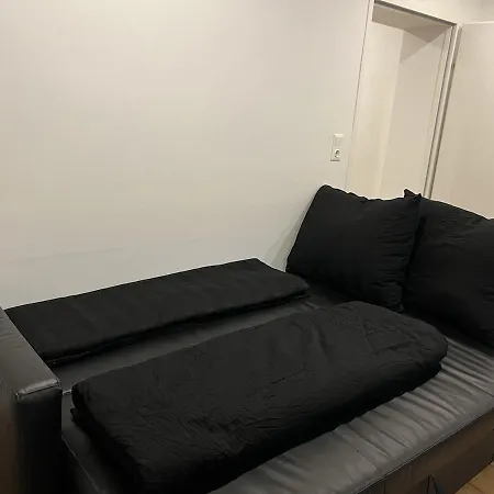 Cozy Center Designer For 10 People شقة وينر نويشتاد