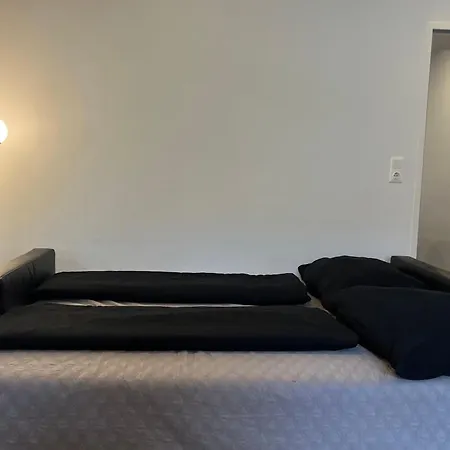 Cozy Center Designer For 10 People شقة