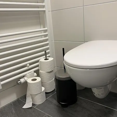 Cozy Center Designer For 10 People وينر نويشتاد