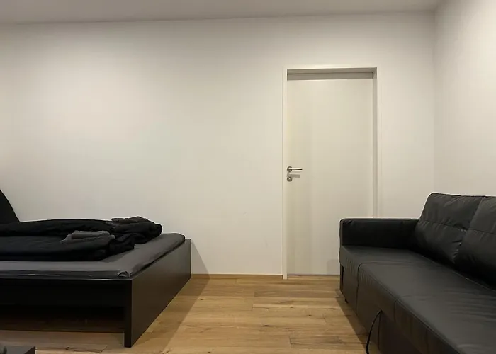 Cozy Center Designer For 10 People Wiener Neustadt